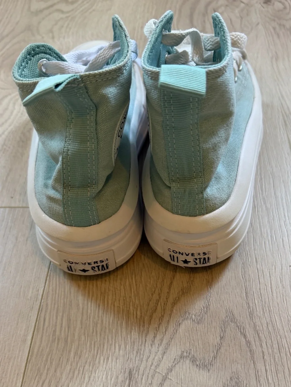 GIRLS' CONVERSE KID CHUCK TAYLOR PLATFORM SNEAKERS Vernal Pool Sz. US 2/ EU 33.5